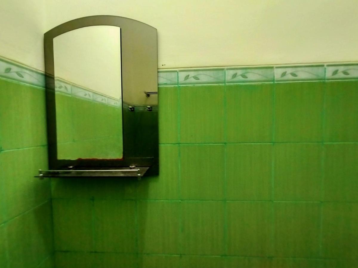 Homestay Danesti Syariah Near Bandara Sultan Hasanuddin Makasar Zewnętrze zdjęcie